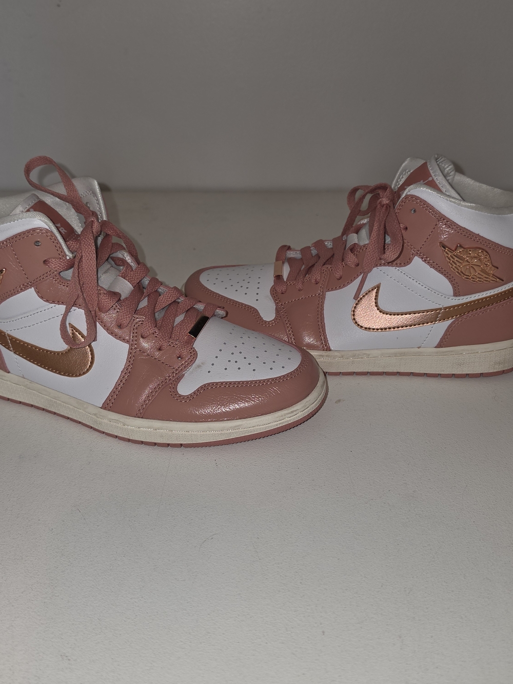 Women's Air Jordan 1 Mid SE